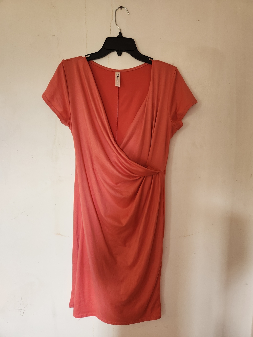 💕5/$25 Seven7 Coral Wrap-Style Short Sleeve Dress